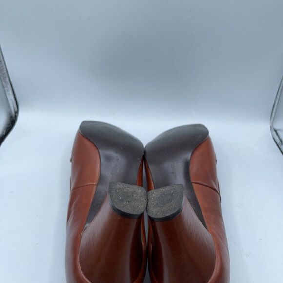 Vintage Softaires 70's Brown Round Toe Pumps 9 - Picture 7 of 13